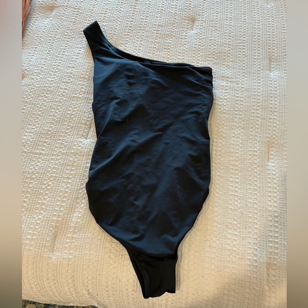 Albion Black One-Shoulder Swim One Piece - Picture 3 of 4
